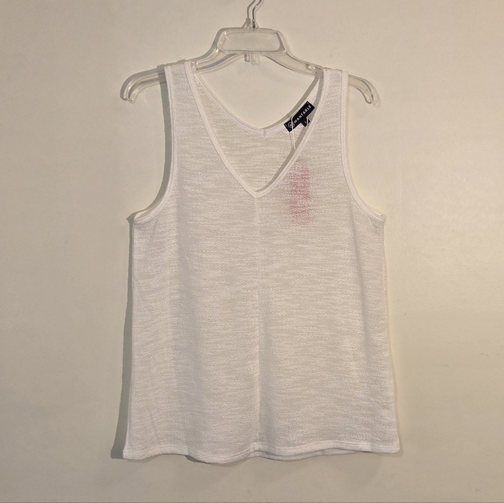 NWT Wantable V-neck Knit Tank